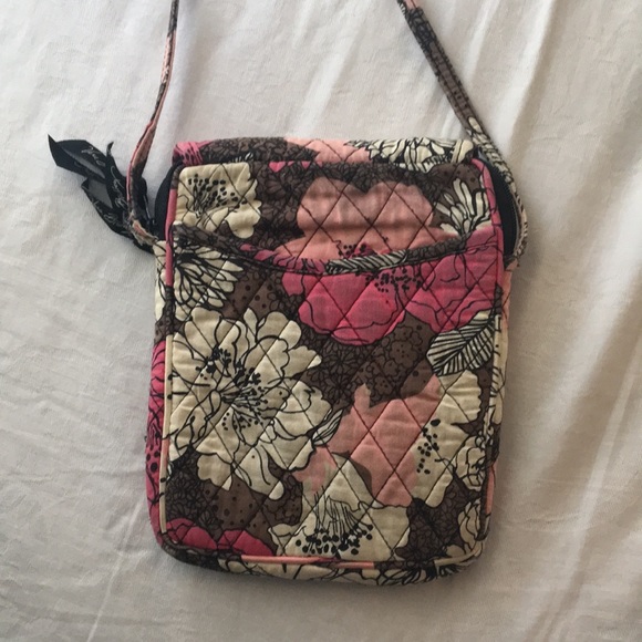 Vera Bradley Crossbody - Picture 2 of 3